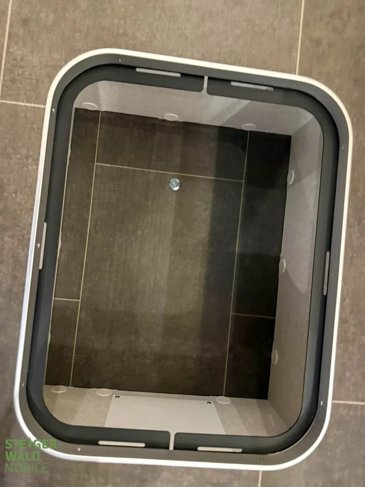 Fahrzeugbild Le Voyageur Eterna 7.8 GJF 45-Jahre-Edition #48