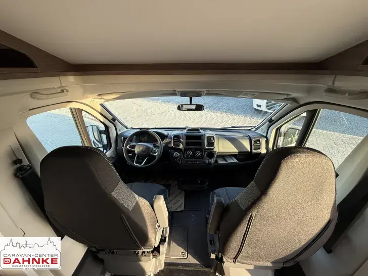 Fahrzeugbild Carado VAN V337 SAT/TV, Markise, Navi, Kamera #7