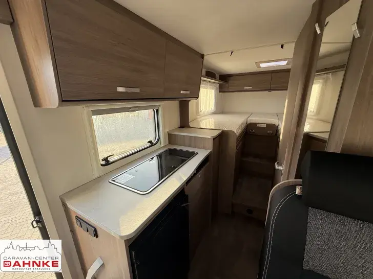 Fahrzeugbild Carado VAN V337 SAT/TV, Markise, Navi, Kamera #9