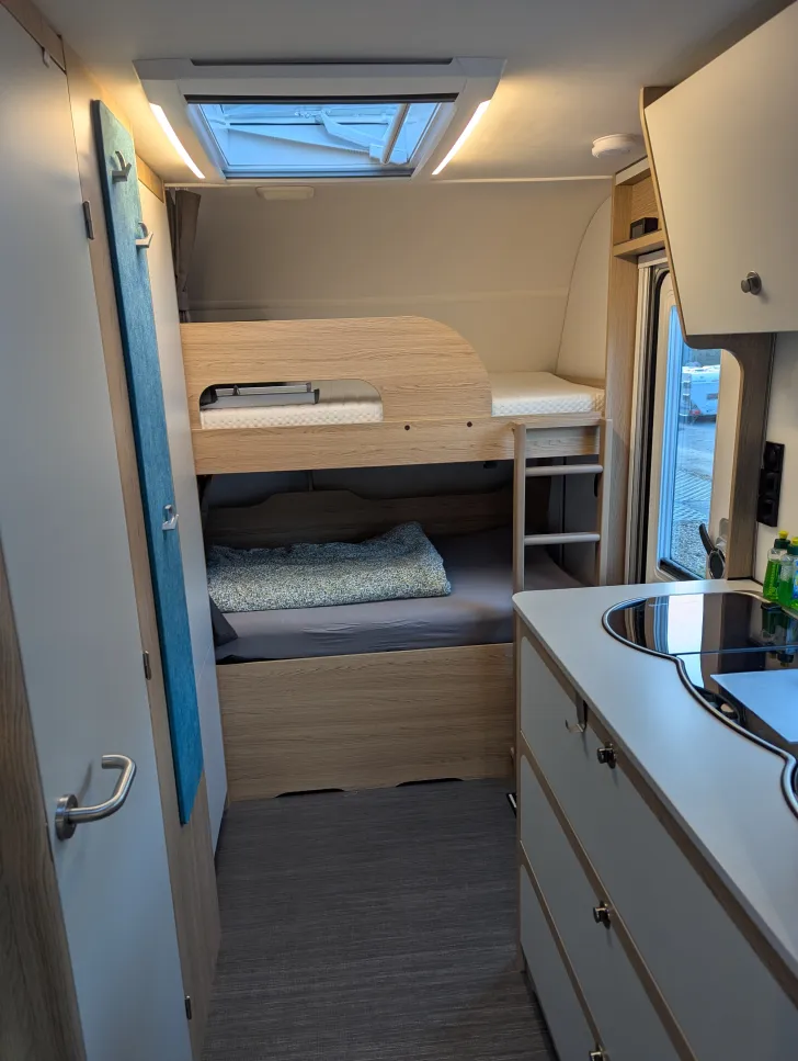 Fahrzeugbild Dethleffs Aero up 460 KR Neuwertig, Mover, Ma #6