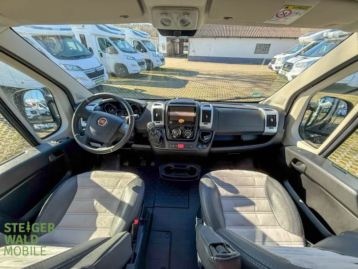 Fahrzeugbild Sunlight CVE 640 #14