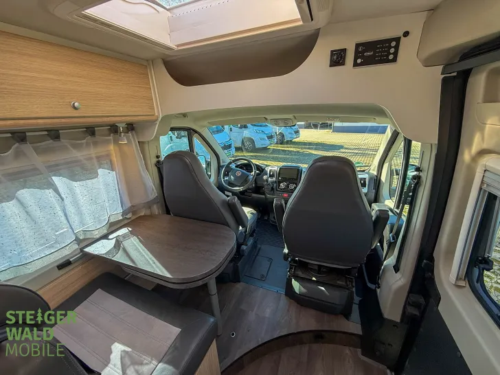 Fahrzeugbild Sunlight CVE 640 #15