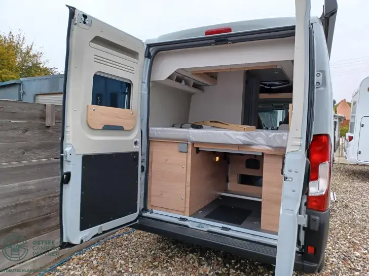 Fahrzeugbild Dethleffs Globetrail 600 DS Fiat - Aufstelldach #6