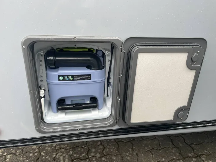 Fahrzeugbild Knaus SÜDWIND 650 PEB BLACK SELECTION #50