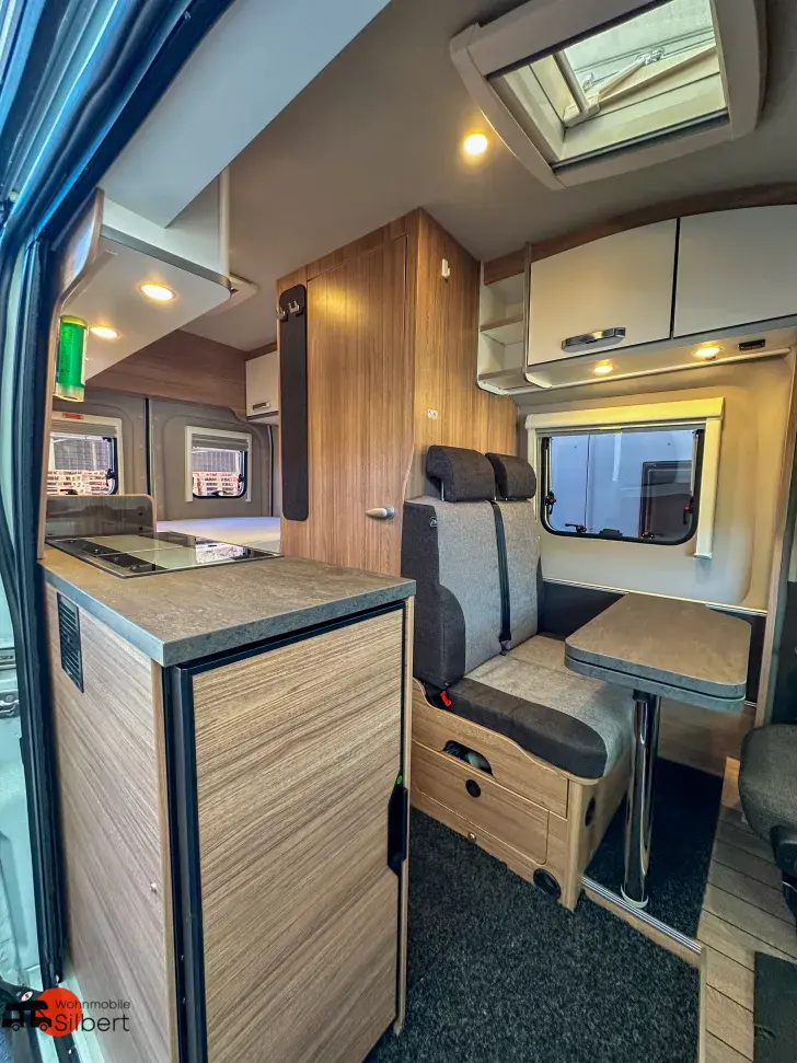 Fahrzeugbild Weinsberg CaraBus 550 MQ - Automatik*Markise*Kompakt #8