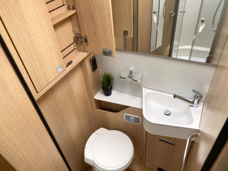 Fahrzeugbild Hymer B-Klasse MC I 680 !!! TopPreis+Service !!! #14