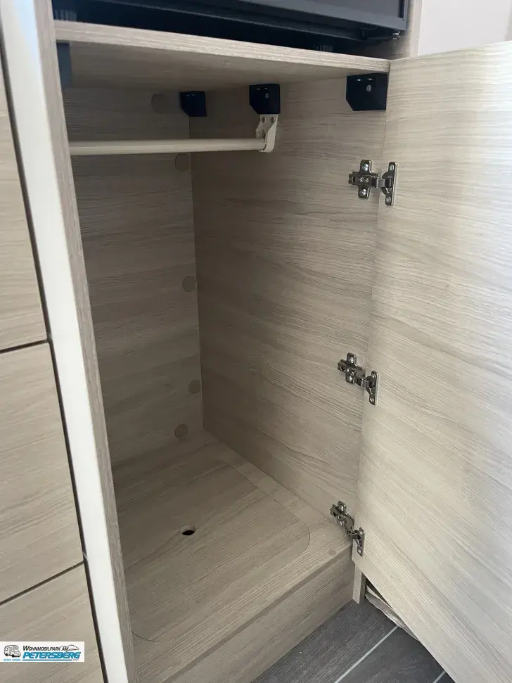 Fahrzeugbild Forster V 599 HB Flip Automatik * 140 PS * Pop-Up #9