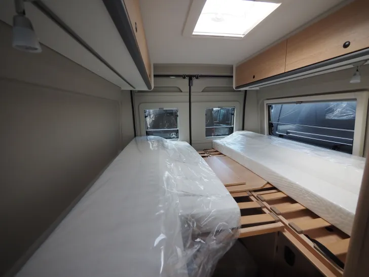 Fahrzeugbild Sunlight CLIFF 640, 3. Bett, Remis, uvm. ! #13