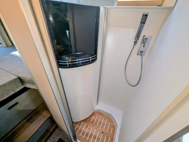 Fahrzeugbild Pössl Summit SHINE 640 Sie sparen 4.082,- #14