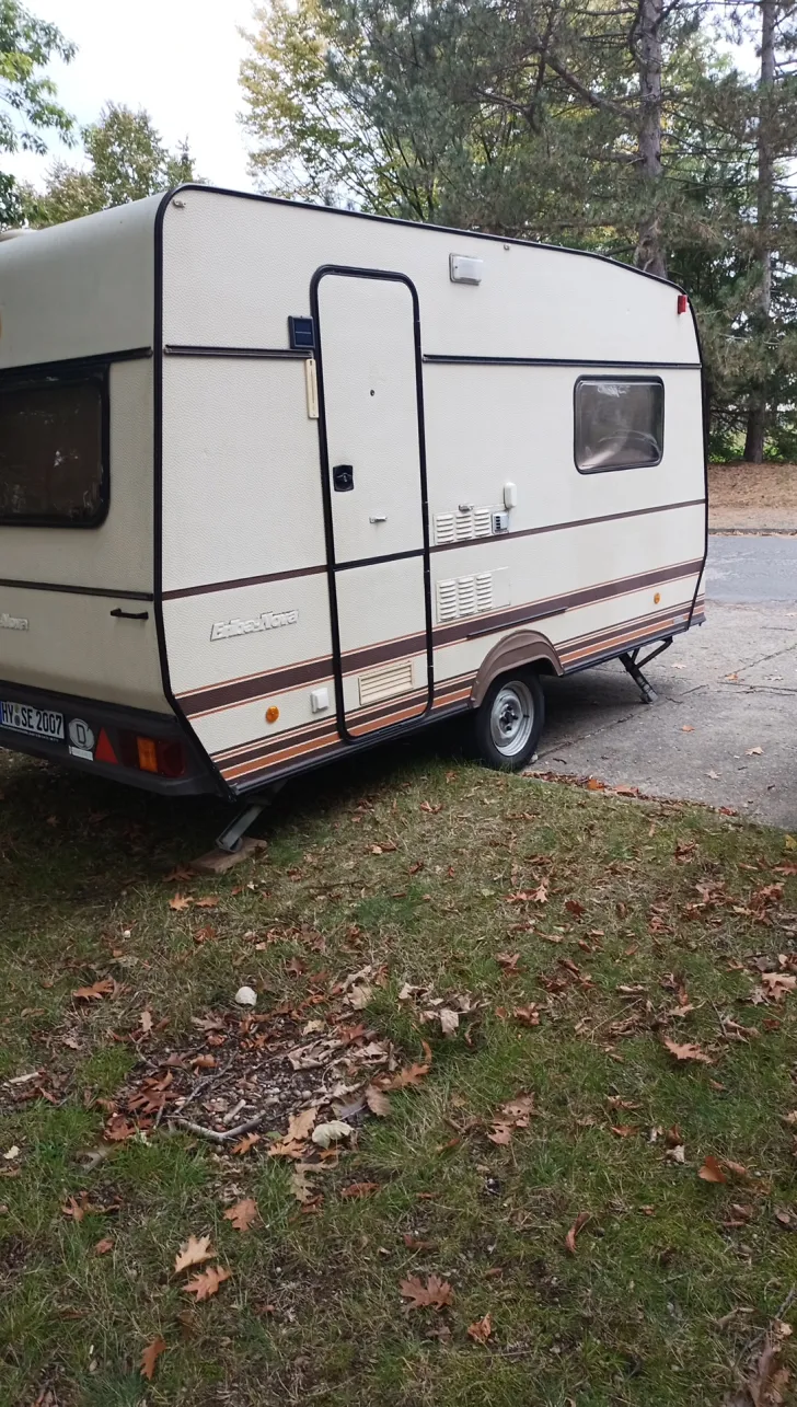 Grundriss Nacht Hymer Eriba Nova 390 Gut gepflegt