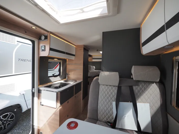 Fahrzeugbild Dethleffs Globebus Camp T 4 Active, Automatik uvm. #8