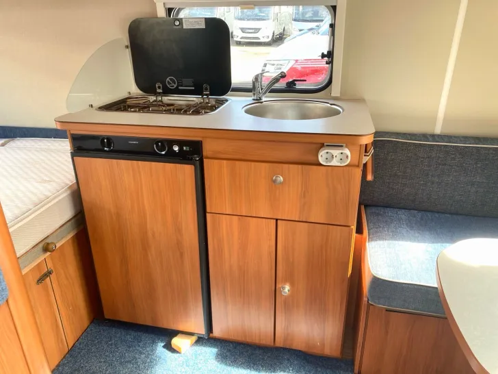 Fahrzeugbild Hymer Eriba Eriba Touring Familia 310 Verkauf nur an Gewerbe. #8