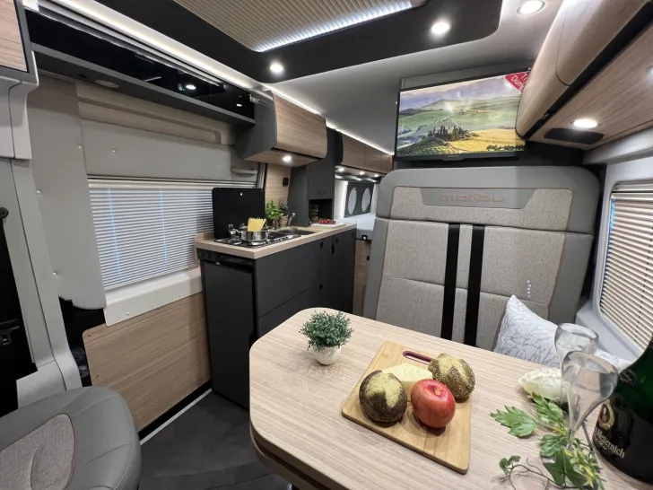 Fahrzeugbild Malibu Van first class - two rooms GT skyview 640 LE RB Fiat (725) #15