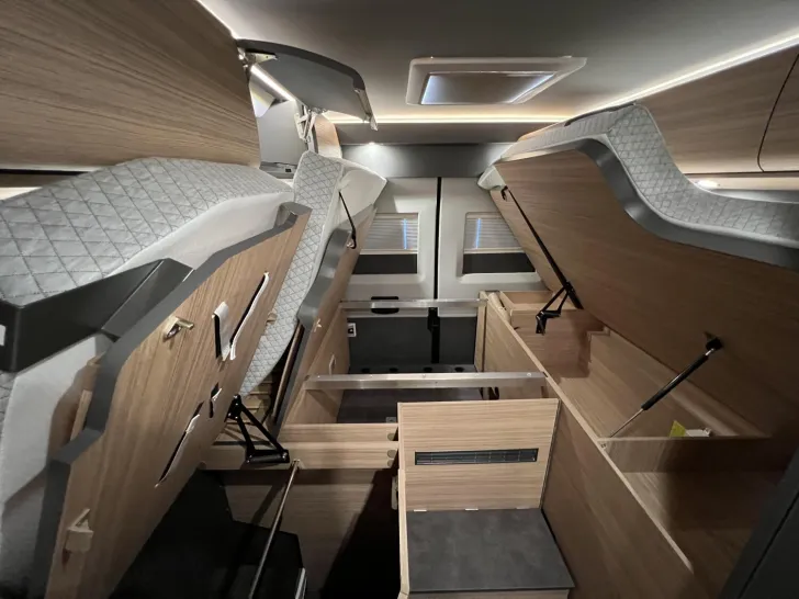 Fahrzeugbild Malibu Van first class - two rooms GT skyview 640 LE RB Fiat (725) #28