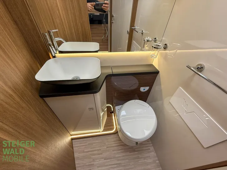 Fahrzeugbild Mobilvetta K. Yacht Tekno Line 90*Lithium*Uvm. #42