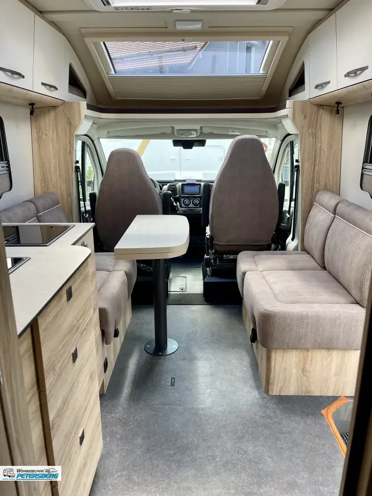 Fahrzeugbild Eura Mobil Profila T 720 EF Mondial Edition Edition 101 Preisvorteil!!! #6