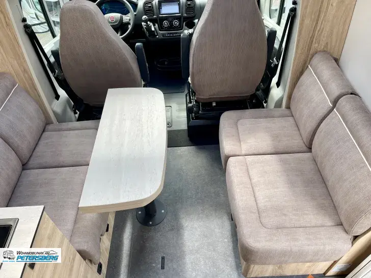 Fahrzeugbild Eura Mobil Profila T 720 EF Mondial Edition Edition 101 Preisvorteil!!! #7