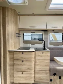 Fahrzeugbild Eura Mobil Profila T 720 EF Mondial Edition Edition 101 Preisvorteil!!! #9