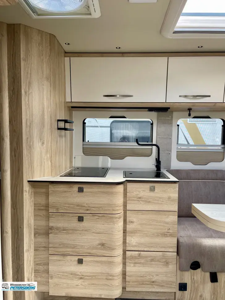 Fahrzeugbild Eura Mobil Profila T 720 EF Mondial Edition Edition 101 Preisvorteil!!! #9