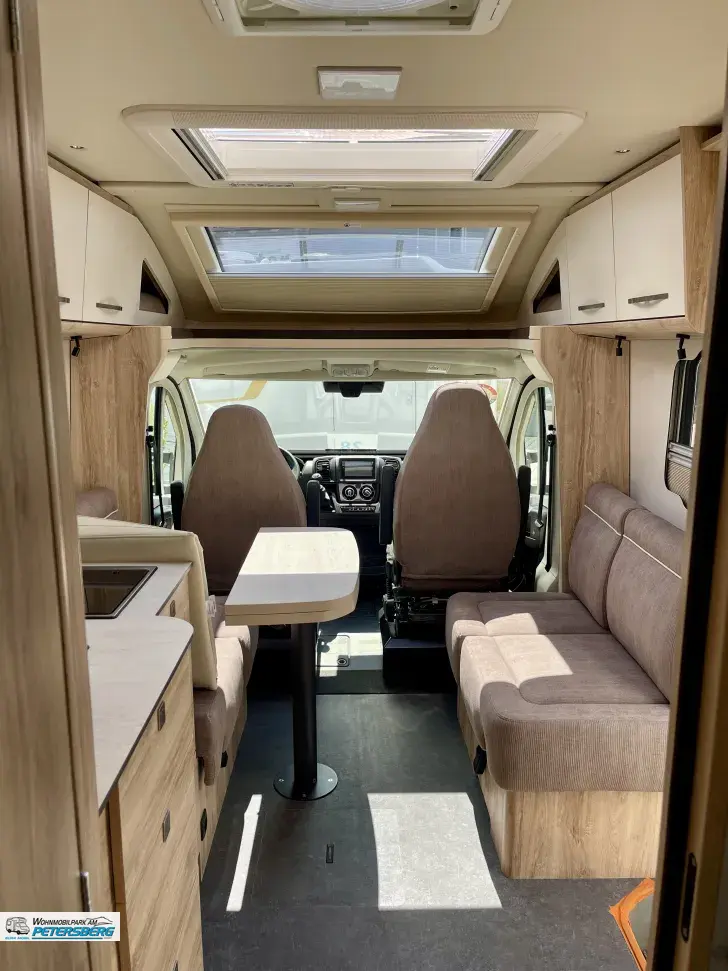 Fahrzeugbild Eura Mobil Profila T 720 EF Mondial Edition Edition 101 Preisvorteil!!! #26