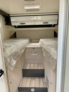 Fahrzeugbild Forster T 745 EB 140 PS*4,25 t*elekr. Hubbett #11