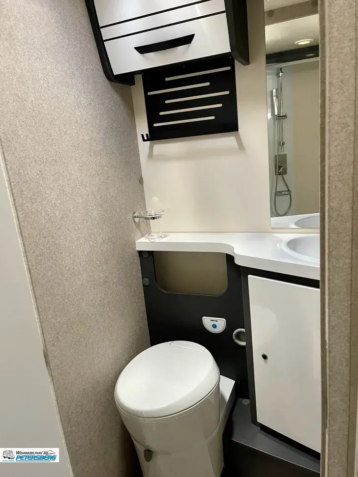 Fahrzeugbild Forster T 745 EB 140 PS*4,25 t*elekr. Hubbett #14