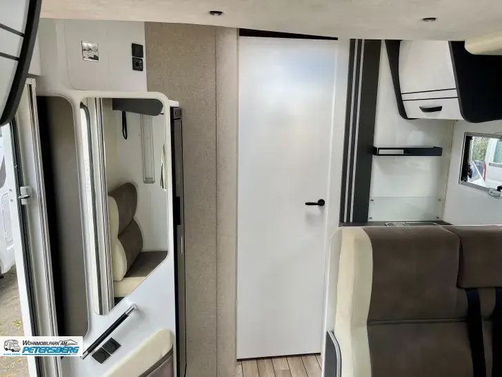 Fahrzeugbild Forster T 745 EB 140 PS*4,25 t*elekr. Hubbett #17