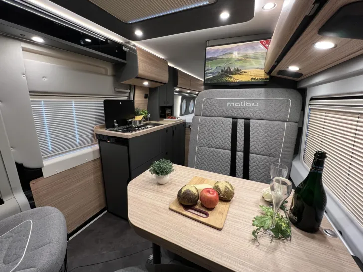Fahrzeugbild Malibu Van first class - two rooms GT skyview 640 LE RB Fiat (729) #15