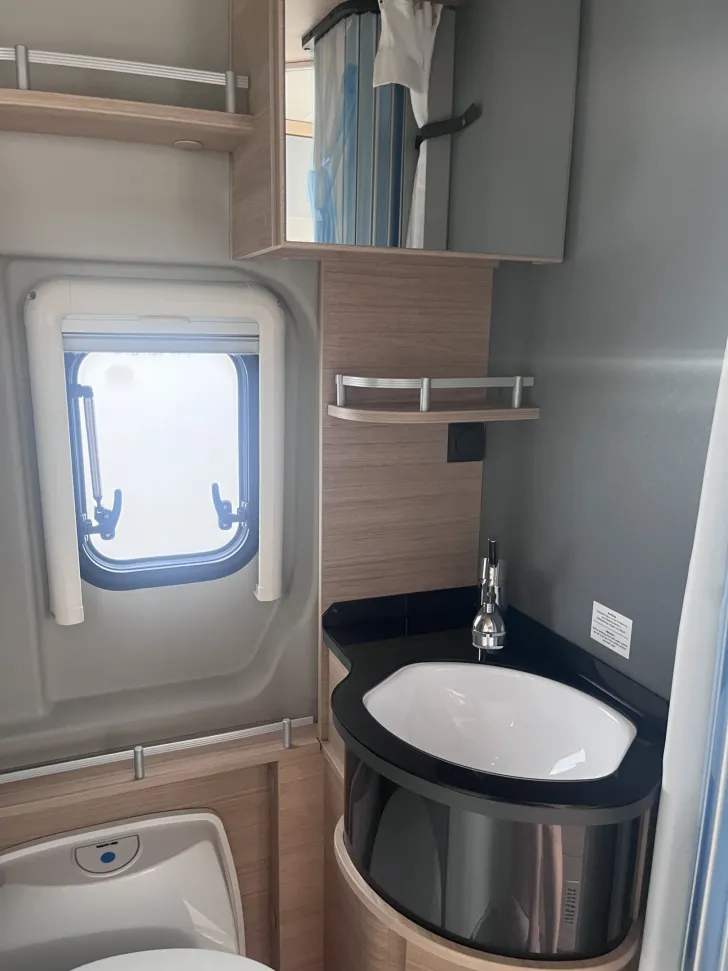 Fahrzeugbild Pössl Trenta 600 R 165PS,3.Bett,Tageszulassung! #29