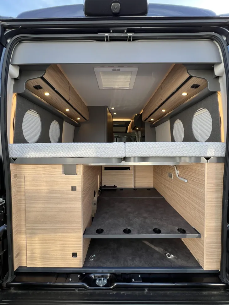 Fahrzeugbild Malibu Van first class - two rooms GT skyview 640 LE RB Fiat (736) #35