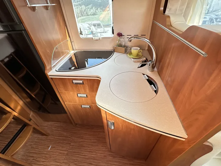 Fahrzeugbild Laika Ecovip 709 #20