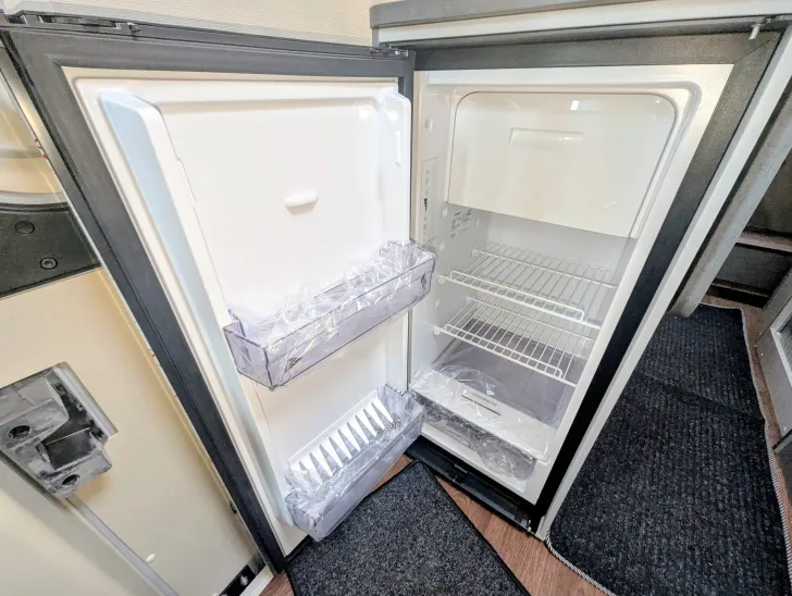 Fahrzeugbild Pössl Summit SHINE 640 Sie sparen 3.566,- #12