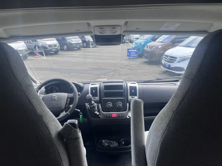 Fahrzeugbild Pössl Trenta 600 R, Assist., Markise, Rahmenfenster #7