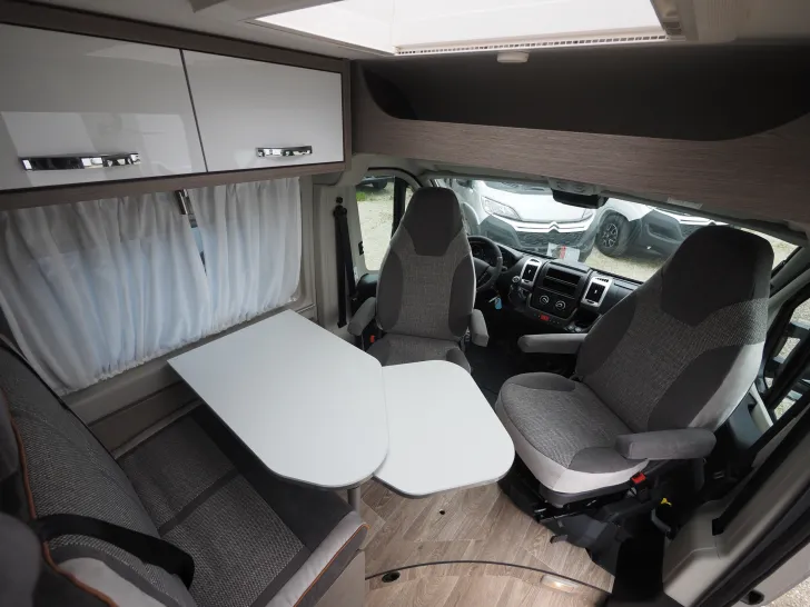 Fahrzeugbild Pössl 2Win Plus, Markise & Radtr., früher verfügbar. ! #4