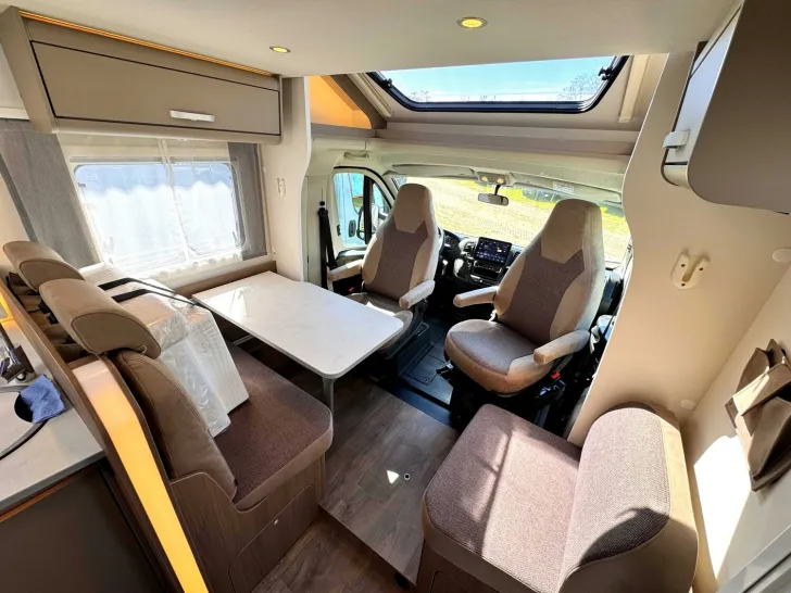 Fahrzeugbild Carado T 328 pro+|DigitalPaket|Hubbett|Automatik #10