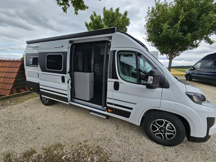 Fahrzeugbild Adria Twin Edition 640 SGX ASS-Syteme|8GAut|auf Okt.26 #24