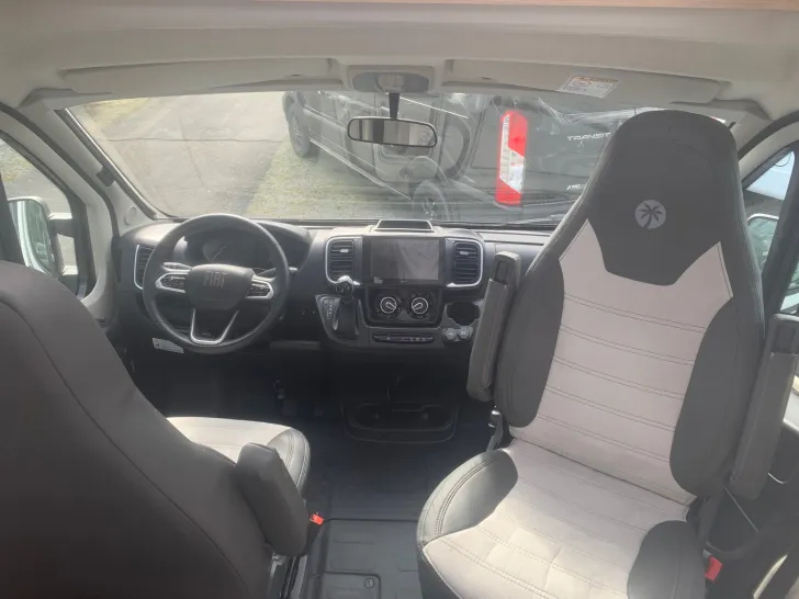 Fahrzeugbild Sunlight V 66 Adventure Edition 8-Gang Automatik #5