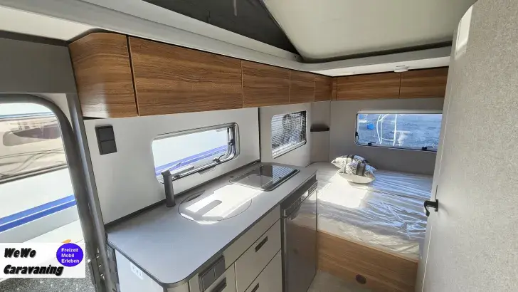 Fahrzeugbild Hymer Eriba Feeling 425 mit Schlafdach #6