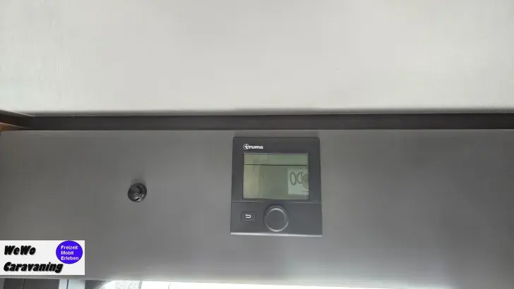 Fahrzeugbild Hymer Eriba Feeling 425 mit Schlafdach #17