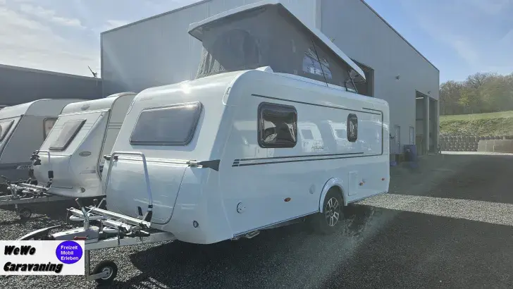 Fahrzeugbild Hymer Eriba Feeling 425 mit Schlafdach #1