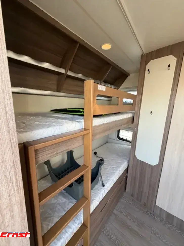 Fahrzeugbild Hobby De Luxe 490 KMF #4