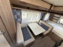 Fahrzeugbild Hobby De Luxe 490 KMF #6