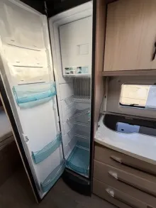 Fahrzeugbild Hobby De Luxe 490 KMF #10