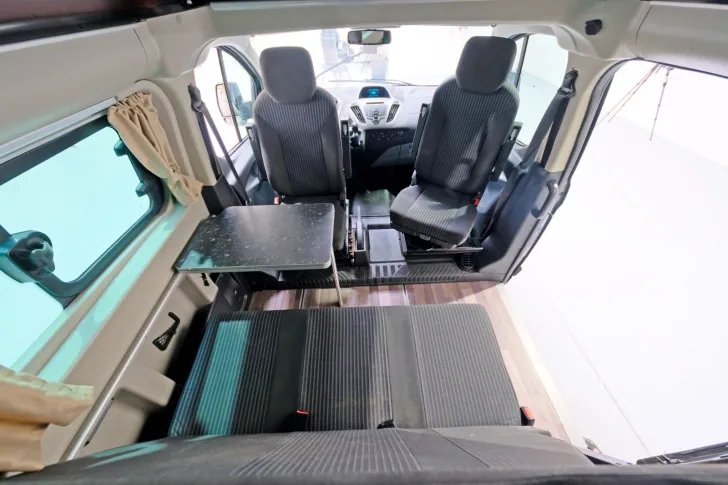 Fahrzeugbild Ford Nugget/Aufstelldach/4Schlafplätze/AHK #7