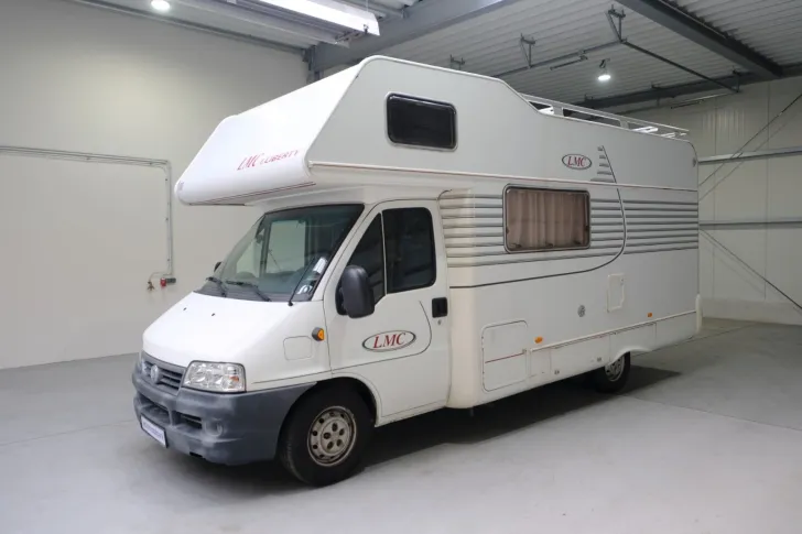 Fahrzeugbild LMC Liberty A 630 / 1.HAND/Etagenbetten / DPF-Grün #2