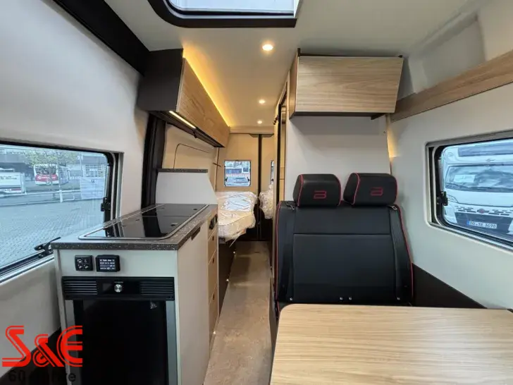 Fahrzeugbild Bürstner Habiton HM 6.0 #10