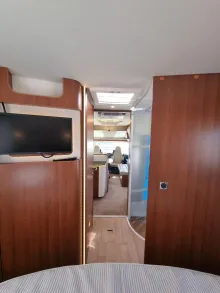 Fahrzeugbild Rapido Distinction I1090 #9