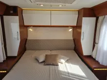 Fahrzeugbild Rapido Distinction I1090 #10