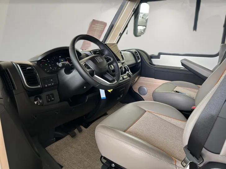 Fahrzeugbild Malibu I 470 RB LE K comfort #7