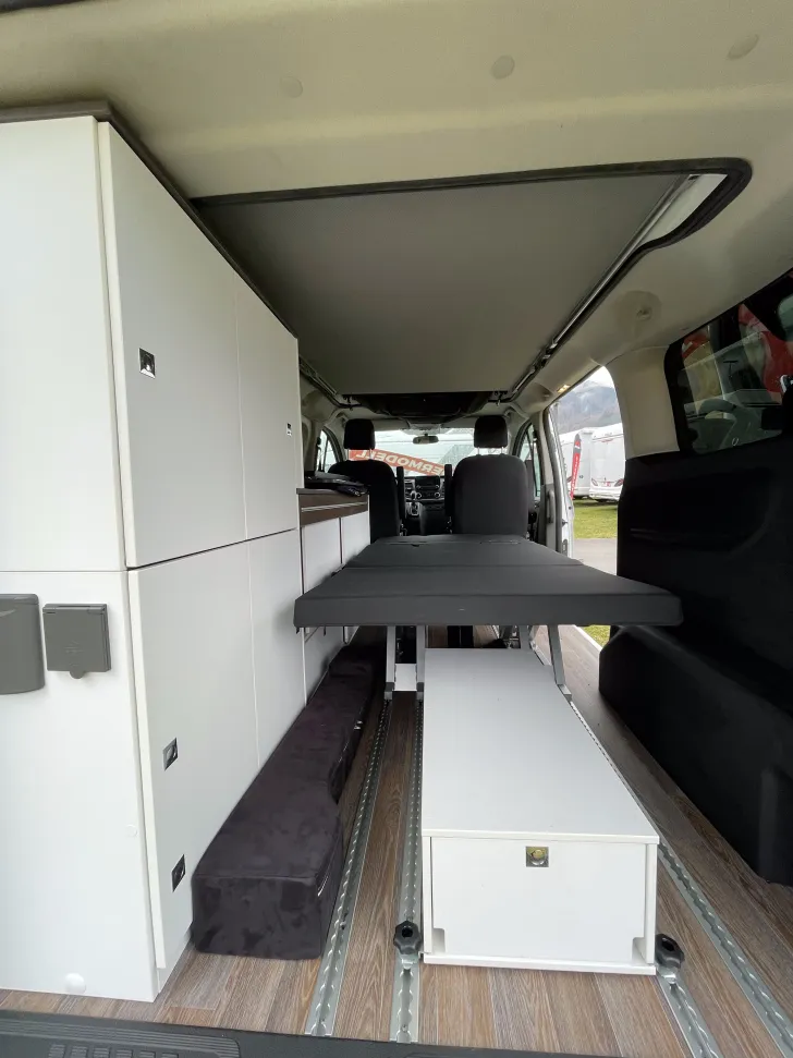 Fahrzeugbild Laika Kosmo Urban F 100 - Automatik- ABVERKAUF #10